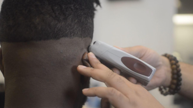 Top Rated Electric Shavers for Sensitive Skin: My Journey to a Smooth, Rash-Free Face